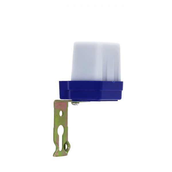 datchik-sveta-fotorele-6a-1200vt-ip44-kupit-v-pkf-forvard